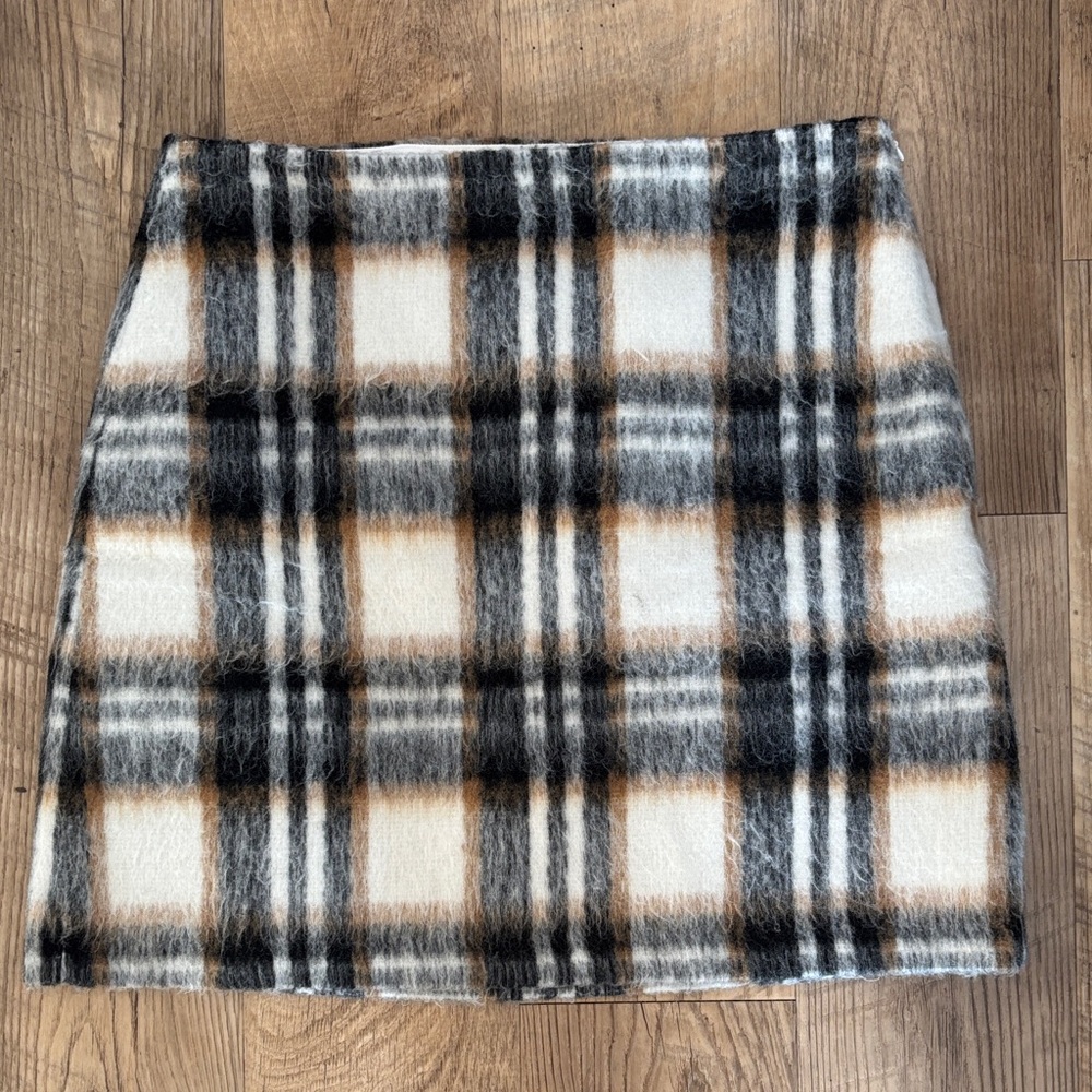 LOFT Black and White Plaid Mini Skirt